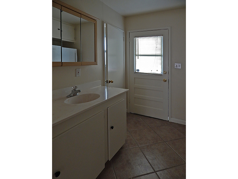 2nd Unit Bath Vanity