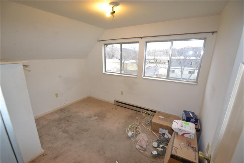 Upstairs Guest Bedroom #1