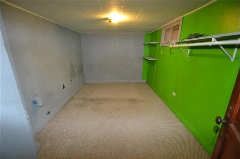 Basement non-conforming bedroom