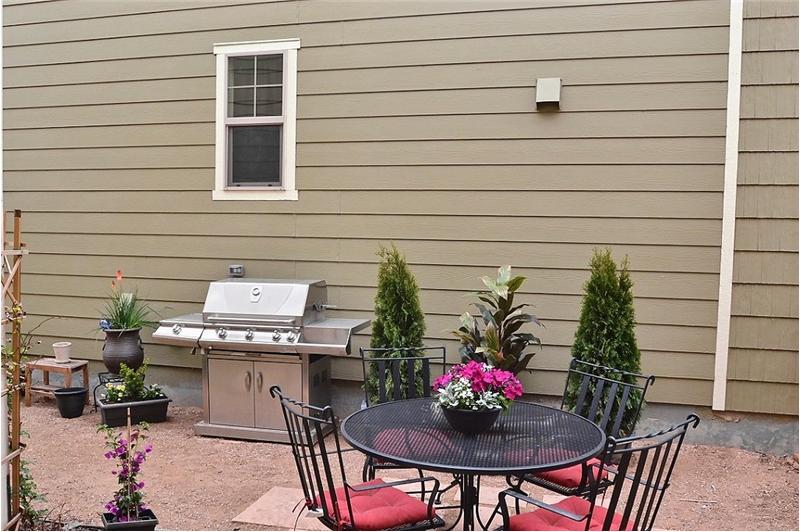 Outdoor Entertaining