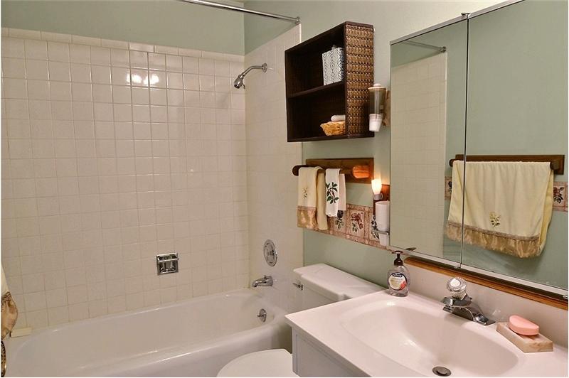 Upstairs Bathroom
