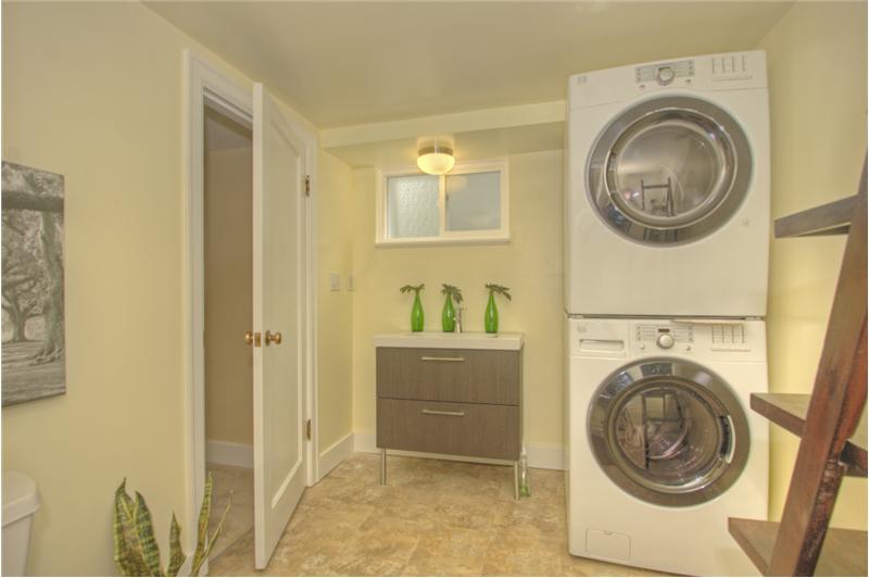 This is a laundry 3/4 bath combo on lower level