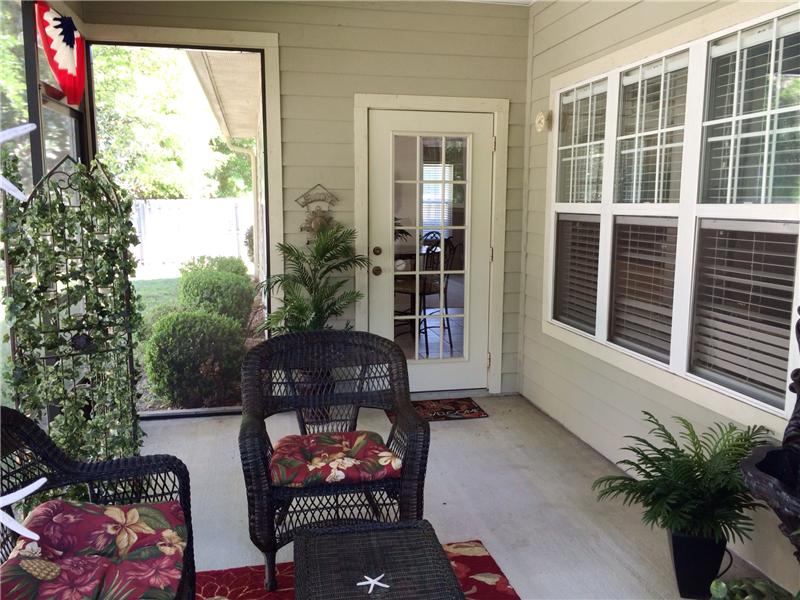 Screened Patio