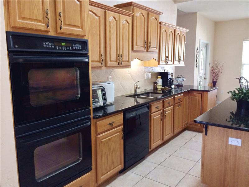 Kitchen - Double Ovens