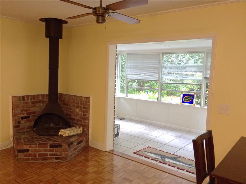 Family Room to Sun Room