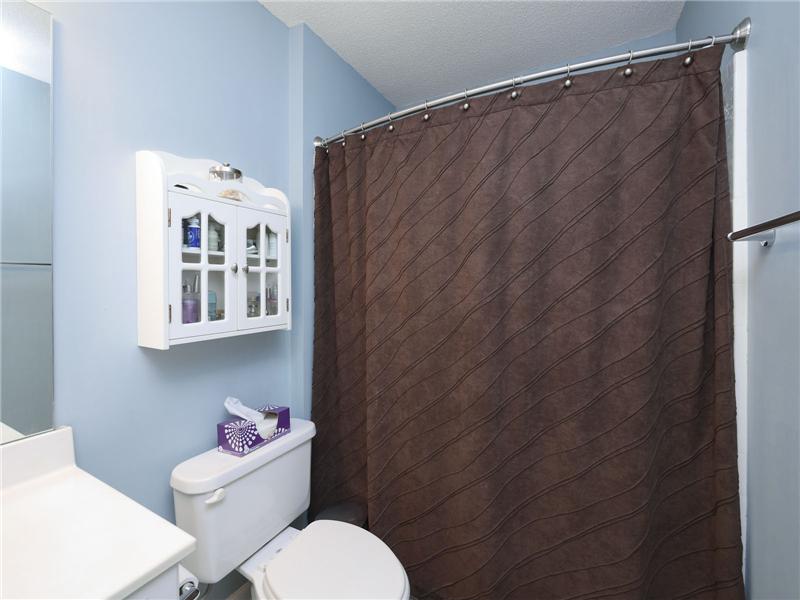 Master bathroom with tub/shower