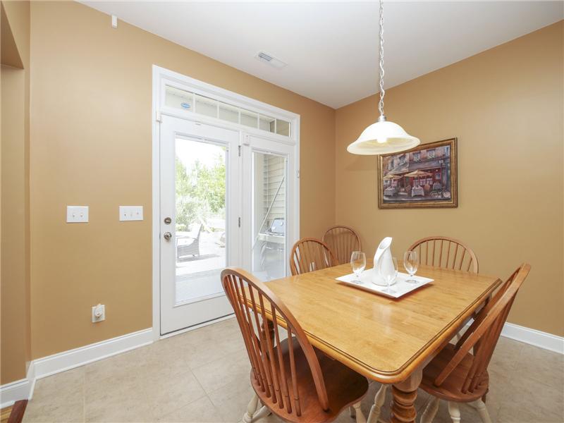 Spacious breakfast area with access to backyard