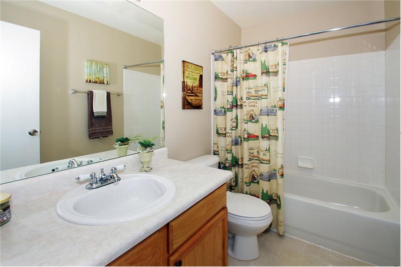 Full bath on upper level