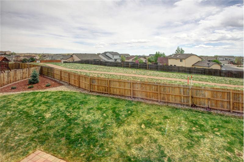 View of the walking trail behind the home, no neighbors directly behind!