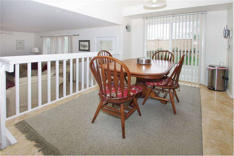 Dining area walks out to deck!