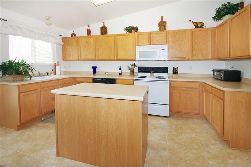 Plenty of cabinetry and counter space!