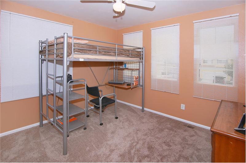 Bedroom 3 - Ceiling fans in all bedrooms!