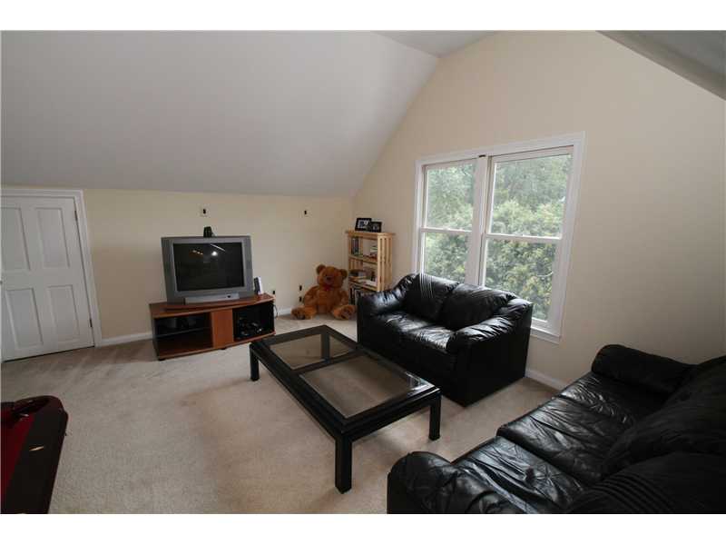 Bonus room/4th bedroom