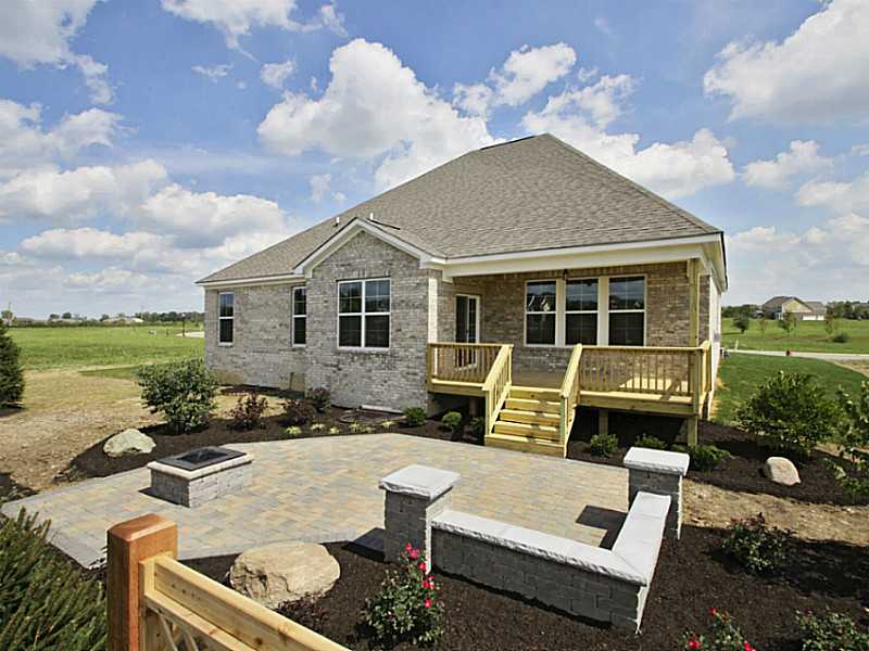 Your place to entertain out doors, deck, brick paver patio & firepit.