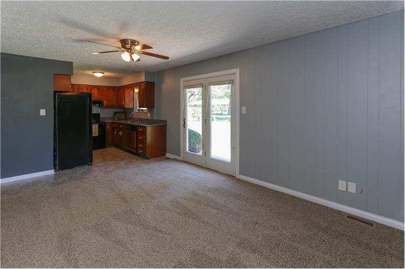 Family room/dining area