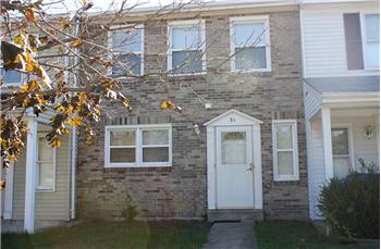 Primary listing photos for listing ID 293885