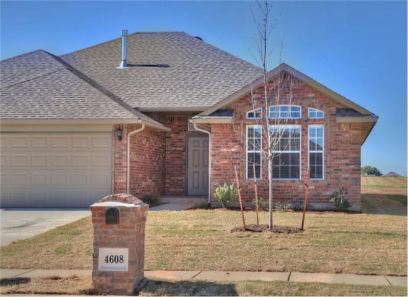 EYE BROW WINDOW & LARGE FRONT ENTRY 