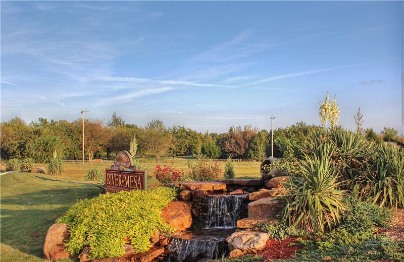 RIVER MESA ENTRANCE 