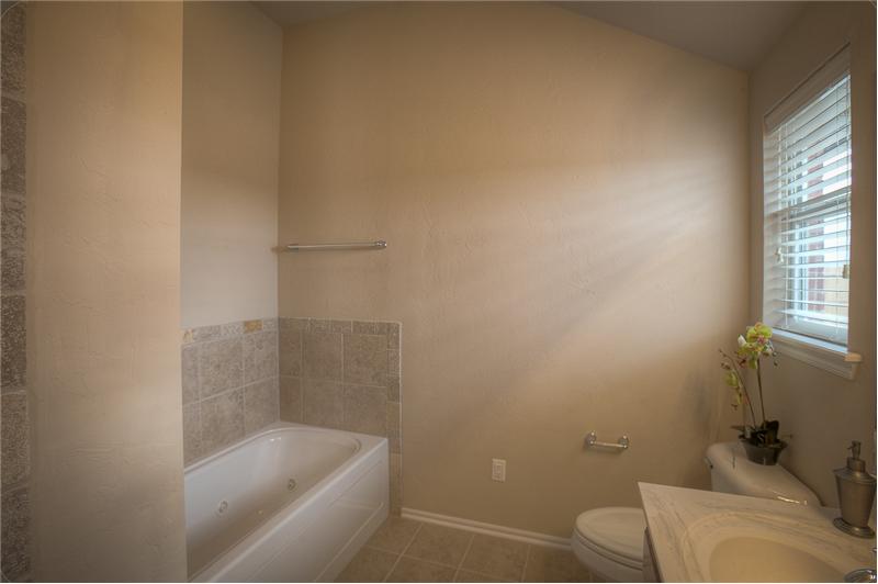 MASTER BATH/SPA 