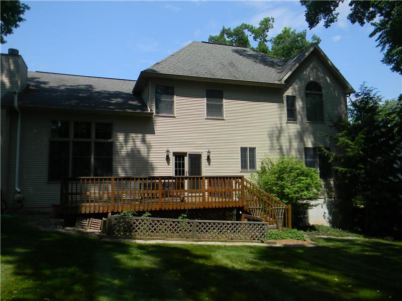 Deck for entertaining