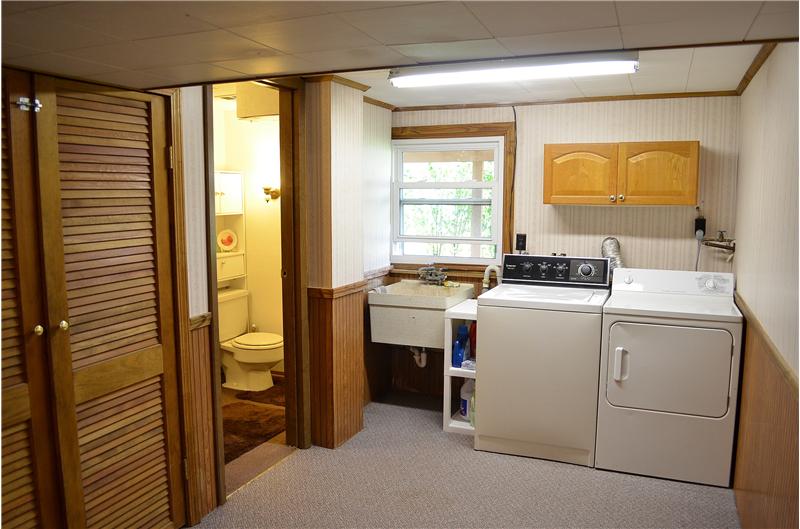 Landry Room/Half Bath