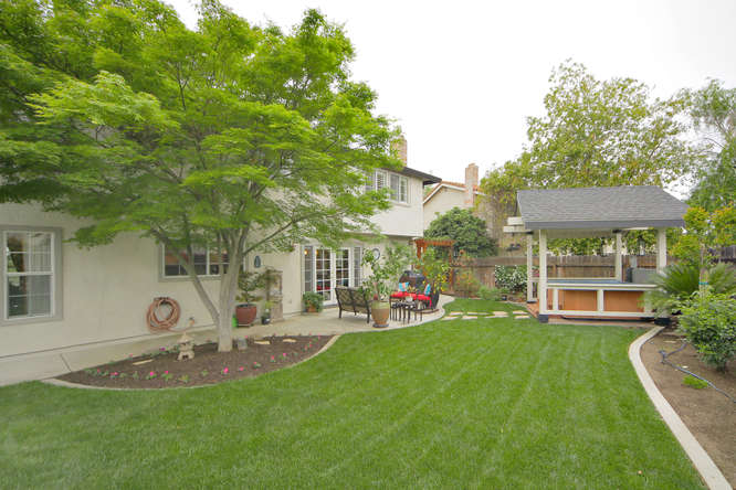 Entertainers Dream Yard