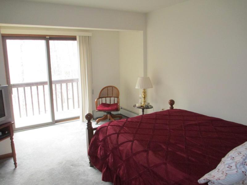 MASTER BEDROOM VIEW WITH PRIVATE BALCONY