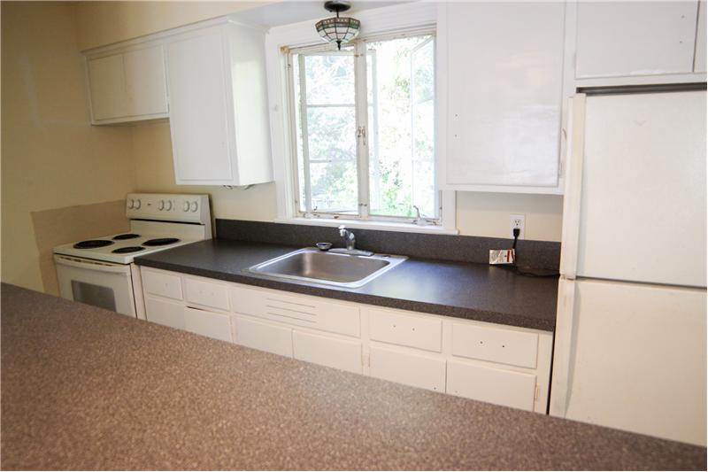 Kitchen - Garage Apartment