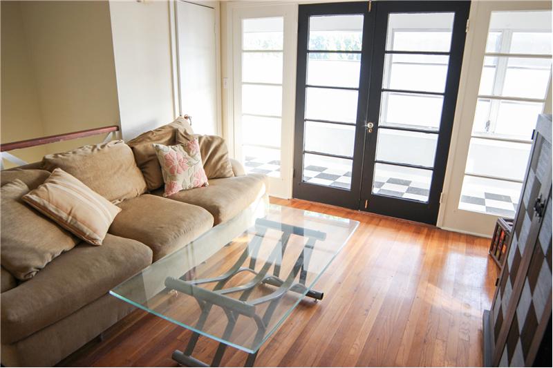 Living Room - Garage Apartment