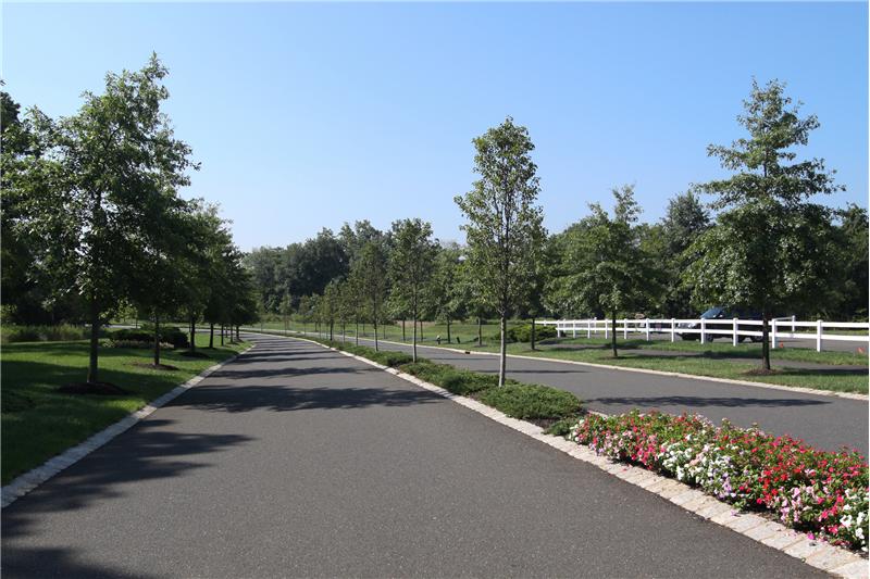 Canal Walk Boulevard.