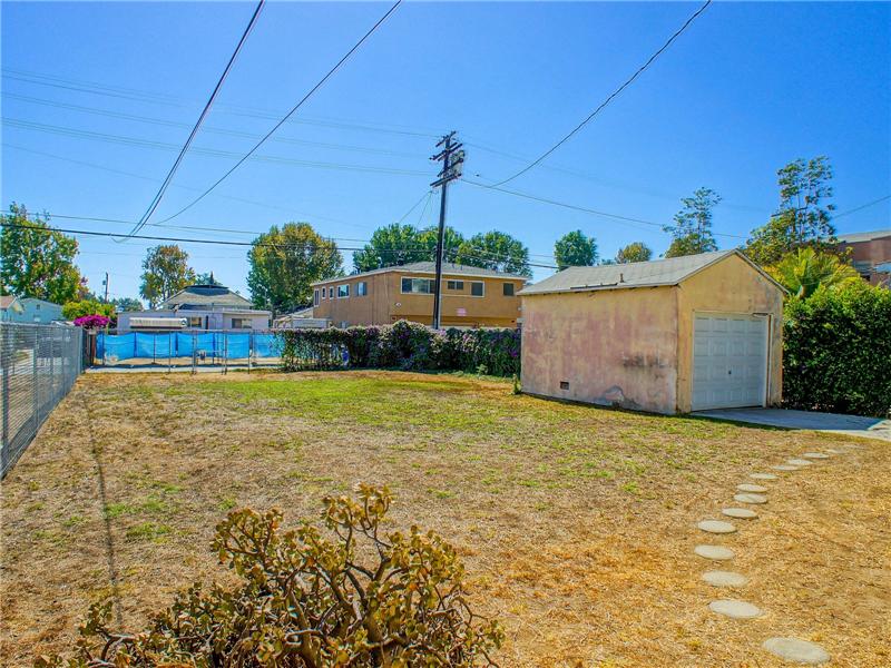 Detached Garage in Huge Backyard