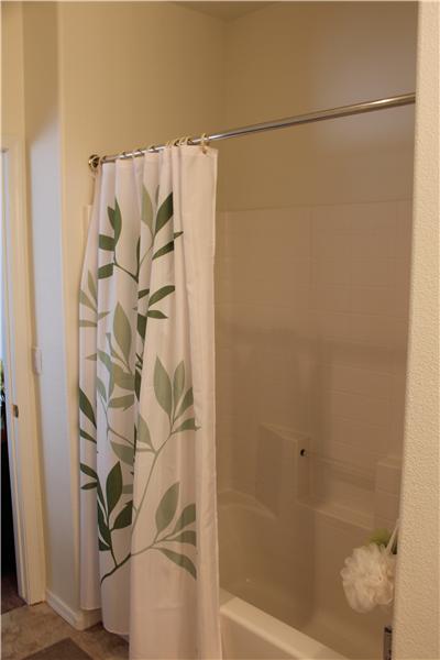 Guest Bath 2