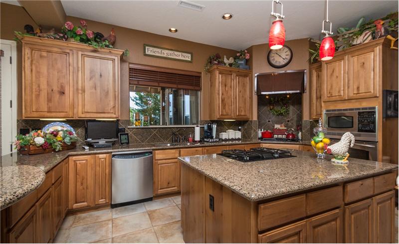 Kitchen 2