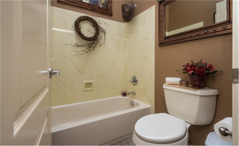 Guest Bathroom 2