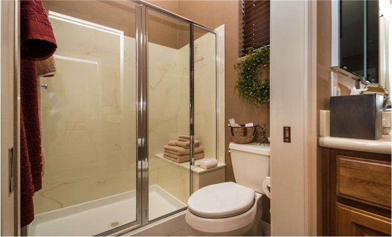 Guest Bathroom 2
