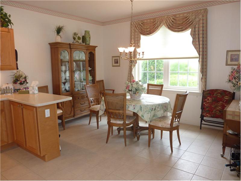 Open Dining Area to Kitchen
